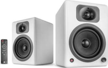 wavemaster two white