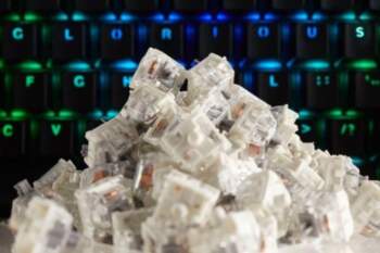 Glorious Gaming KAI-SILVER input device accessory