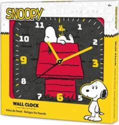 Peanuts Snoopy wall clock