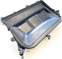 Fuel Injector Protective Engine Cover Trim
