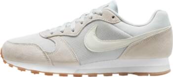 Nike MD Runner 2 Photon Dust
