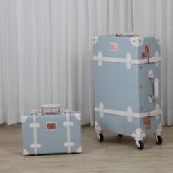 Retro Embossed Pull-Handle Suitcase: 13-inch Hat