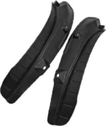 Suitable for Volvo XC70 lining mudguard