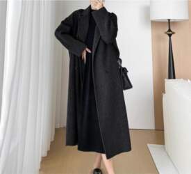 Women`s Plus Size Turn Down Collar