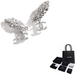 CHANEL [25S Spring and Summer] Feather