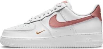 Nike Air Force 1 07 Essential