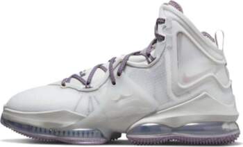Nike LeBron 19 Ep `Strive For