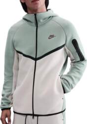 Nike Tech Fleece Windrunner jaka ar