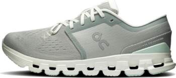 On Cloud X4 Comfortable Fitting Running