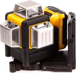 Self-Leveling Green Laser Level with Wall