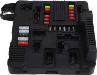 Engine Fuse Box 8200306033 Circuit Protection