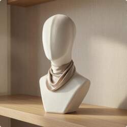 Mannequin Head Simple Setup Assembly Hat