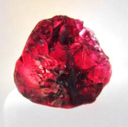Natural Red Ruby Loose Gemstone Rough