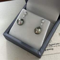 Princess Style Akoya Double Pearl Stud