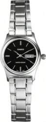 Casio men`s quartz watch, featuring round