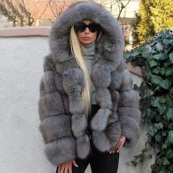 Fur jacket with hat splicing imitation