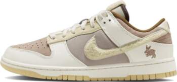 Nike Dunk Low Zaķa Gada -