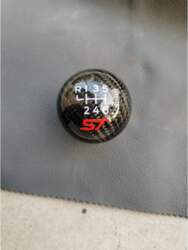 Jauna 6 ātrumu Ford Focus ST