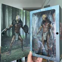 NECA Prey Ultimate Feral Predator 7
