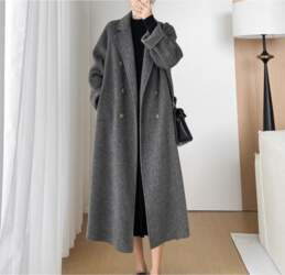 Women`s Plus Size Turn Down Collar