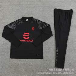 AC Milan Official 2024-`` Half-Zip Black
