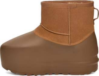 UGG Classic Mini Pumped Molded Boot