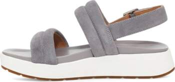 UGG Women`s Fluff Yeah Slide Sandal