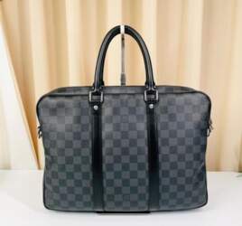 [Pre-Owned] Document Holder Voyage Commuter Checkered