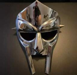 MF Doom Maska Gladiators Traks ļaundaris