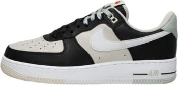 Nike Air Force 1 07 LV8