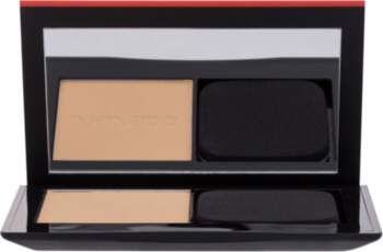 Self-Refreshing Cushion Compact