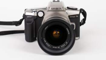 MINOLTA DYNAX 5