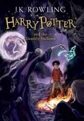 Harry Potter Deathly Hallows. Paperback