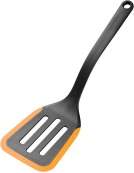 Fiskars Functional Form pannas lāpstiņa