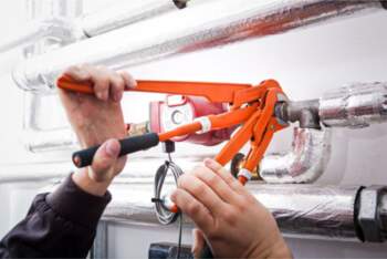 NEO tools 02-128 pipe wrench