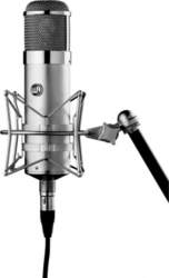 Warm Audio WA-47 microphone Silver Studio