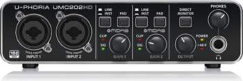 Behringer UMC202HD recording audio interface