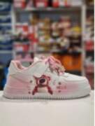 Tom.m Meiteņu botes