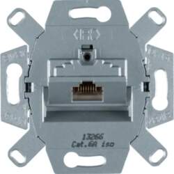 Hager WDF41076 UAE Socket 8-Pole Shielded