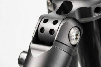 Benro Bat 15C Tripod