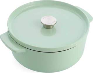 KitchenAid cast iron pot 5.2L