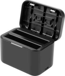 Puller Charging case for batteries and