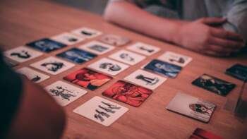 Brain Games Codenames Pictures | LT/LV/EE