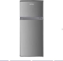 MPM MPM-125-CZ-11/E  silver refrigerator with a