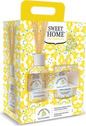 Gift set of aroma diffuser with