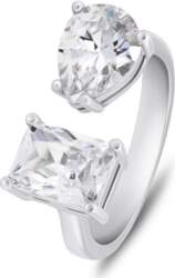 Brilio Silver Sparkling silver ring with
