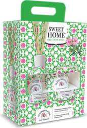 Gift set of aroma diffuser with