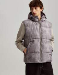 House Stepēta veste