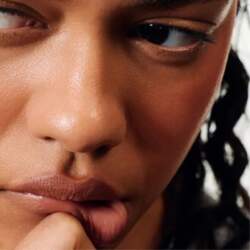 Rhode peptide lip shape-Lean - Warm