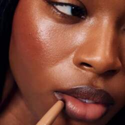 Rhode peptide lip shape-Flex - rich